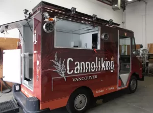 Cannoli King - Bakery Trucks - 12 ft Curbmaster