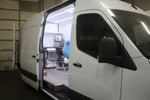 Dental Van - Medical / Dental Trucks - Sprinter Vans